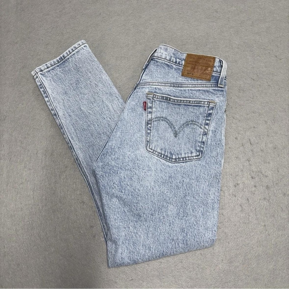 Levi's Women's Light Wash Skinny Jeans